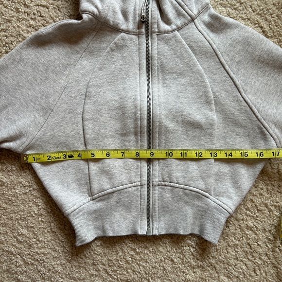 Lululemon Scuba Full-Zip Cropped Hoodie light grey sz 4 - Picture 8 of 10